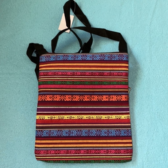 Textile owl design crossbody bag 2 zipper pockets adjustable strap - Picture 2 of 6